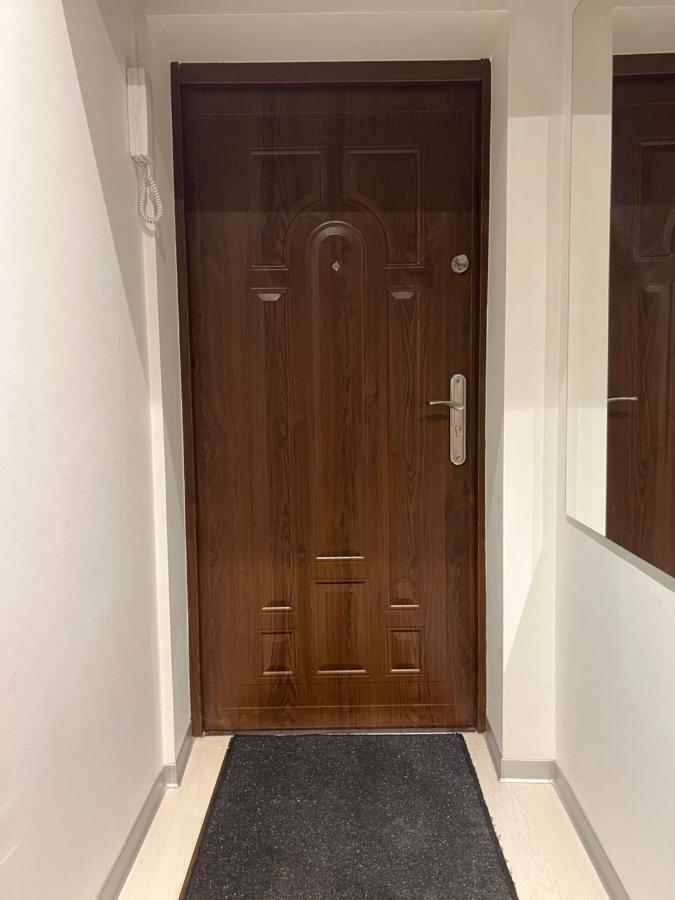 2-Room Apartment In The City Center Poznań Zewnętrze zdjęcie